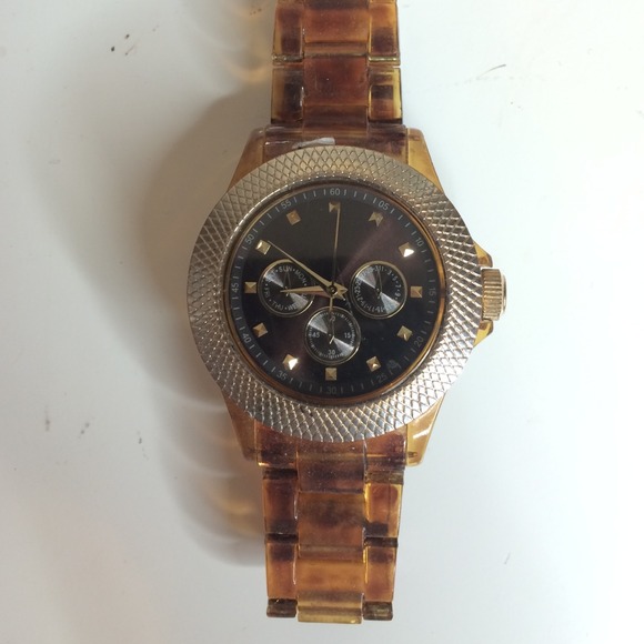 Plastic watch ✖️SOLD ✖️