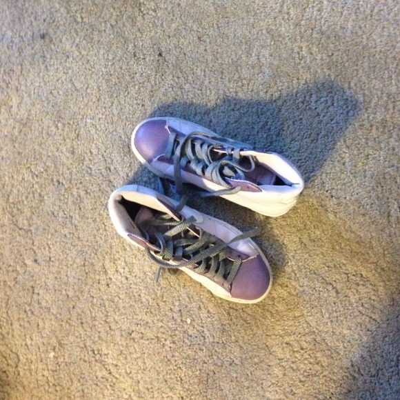 Nike blazers size 8.5 in women's - Picture 1 of 2