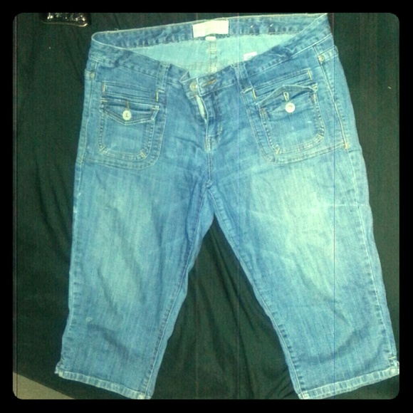 Aeropostale capris