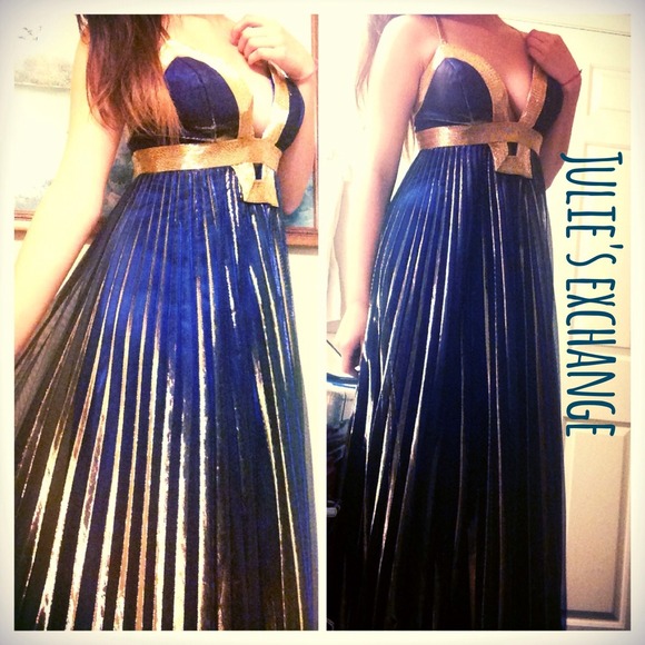 Goddess prom dress