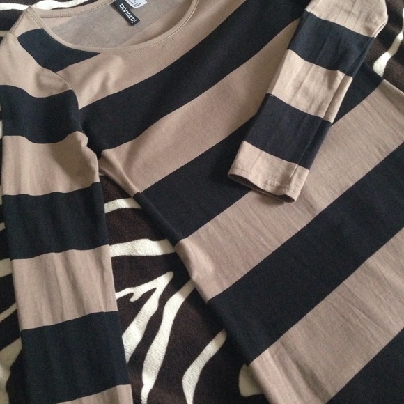 H&M Dresses - Striped Bodycon Dress H&M Dresses - Striped Bodycon Dress