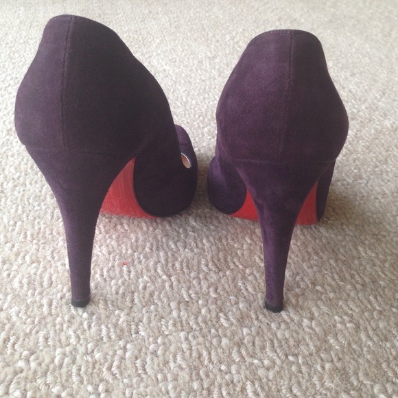 Purple suede Christian Louboutin heels - Picture 3 of 3