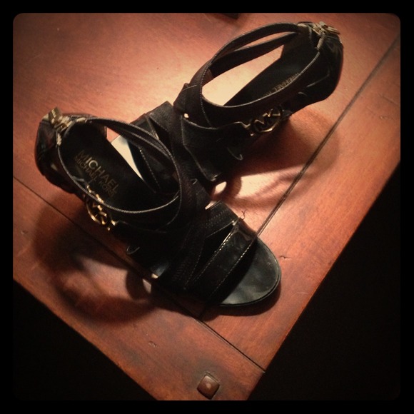 Michael Kors heels *hold*
