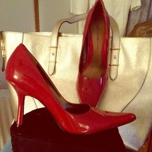 Sexy 💋red pumps 👠