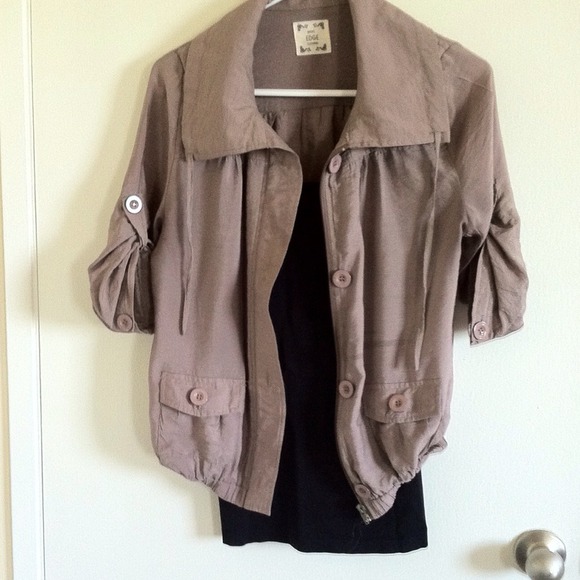 Trendy jacket - Picture 2 of 4
