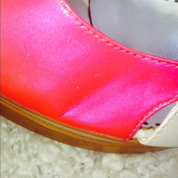 🎉SOLD🎉 - Picture 3 of 4