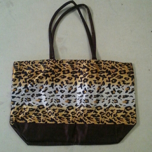 Cheetah Handbag - Picture 2 of 4