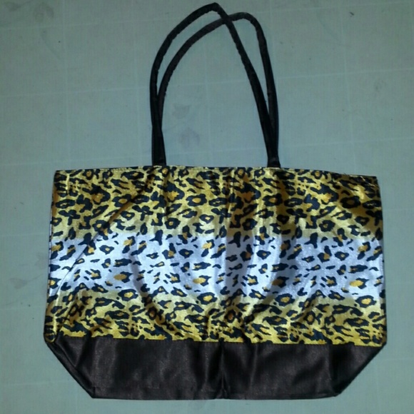 Cheetah Handbag - Picture 3 of 4