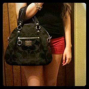 REDUCED!! 100% Authentic Coach Poppy Sateen Purse