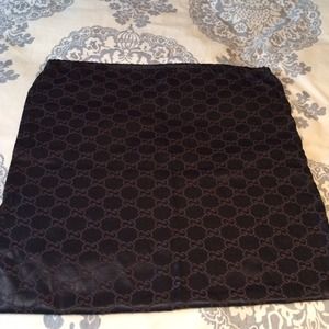 LARGE GUCCI DUST BAG