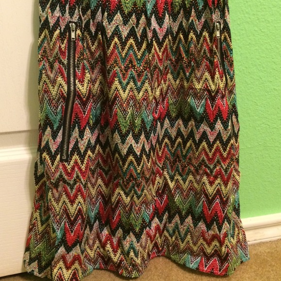 Multi colored chevron dress - Picture 2 of 4