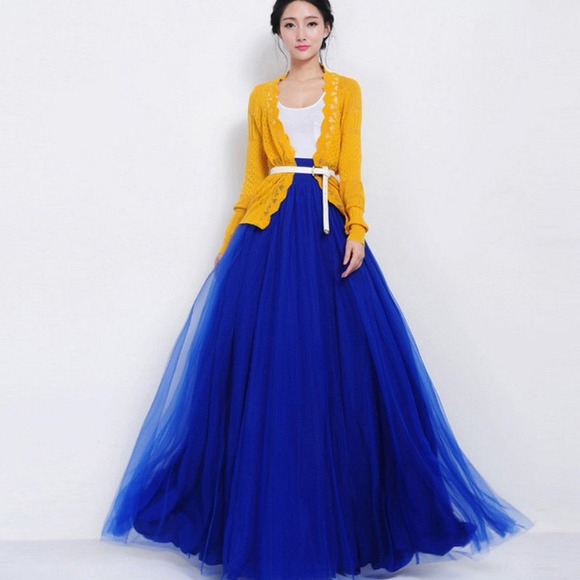 Dresses & Skirts - Stylish mesh multi layered long skirt