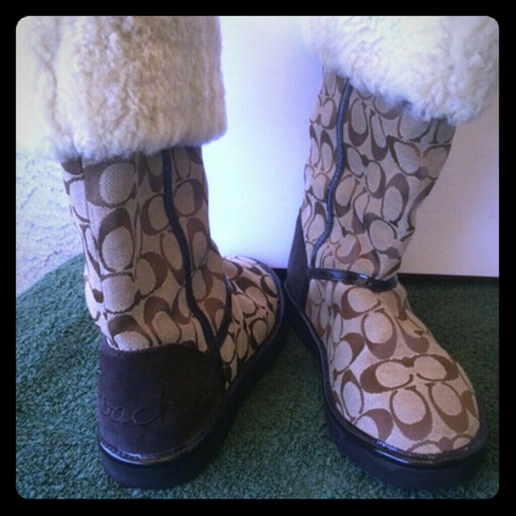 AUTHENTIC COACH BOOTS