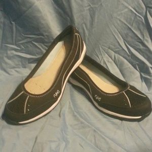 Ryka athletic running flats