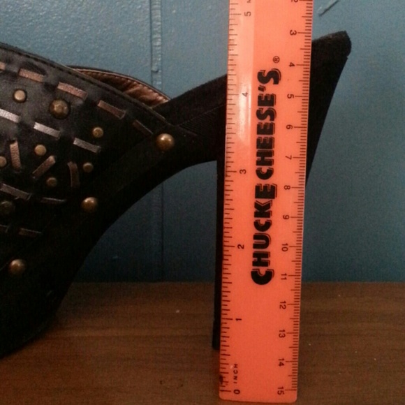 Nwot punky stud clog black size 9 - Picture 4 of 4