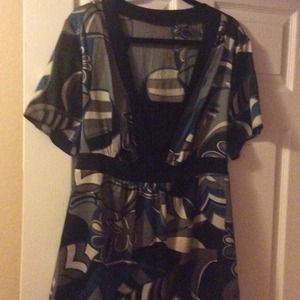 Patterned Kimono-esque Top