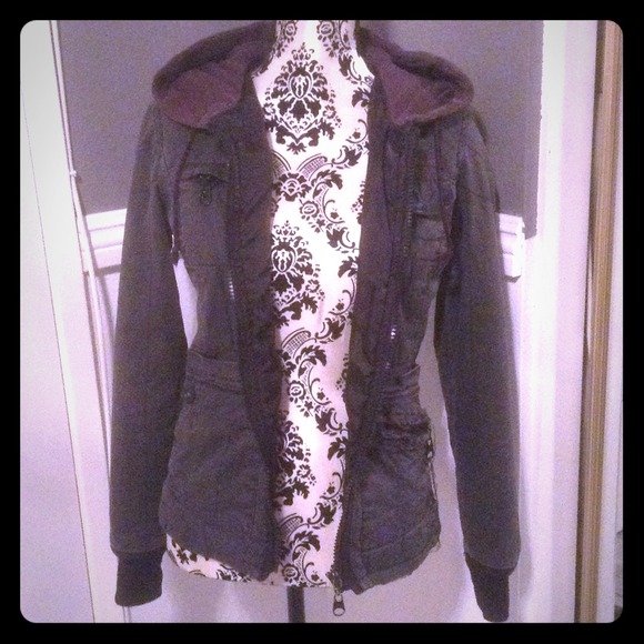 Billabong tight/curvy Jacket