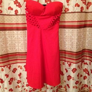 Adorable never worn sweetheart dress.