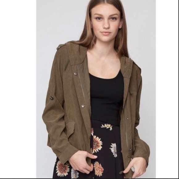 🌻Brandy- Hayley jacket 🔒 ON HOLD @alexiisxo