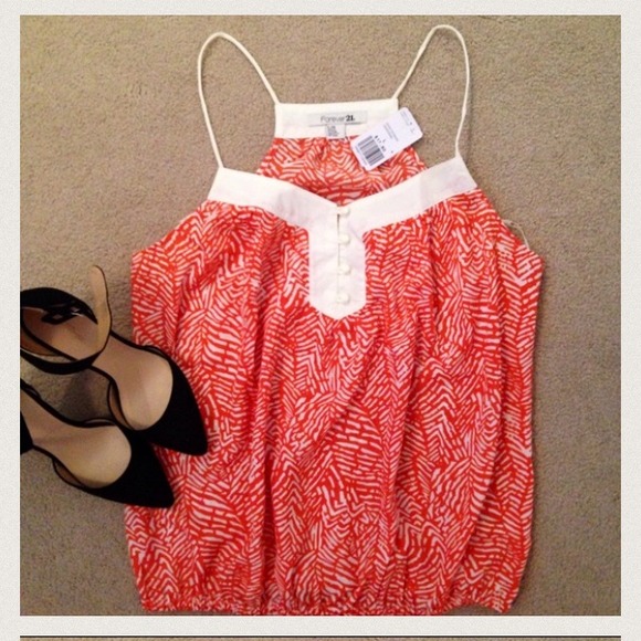 ✔️Forever 21 top - Picture 3 of 4