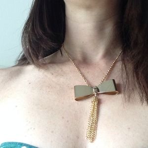 Jewelmint Jewelry - JewelMint Bow Necklace Jewelmint Jewelry - JewelMint Bow Necklace