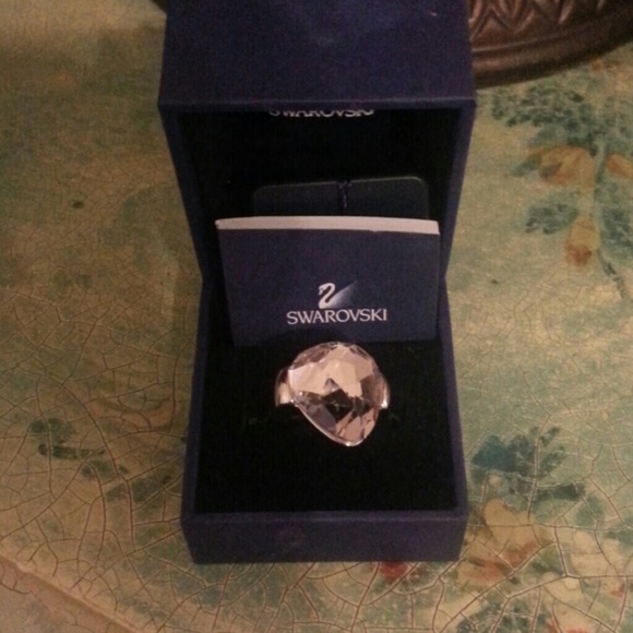 Swarovski pink heart