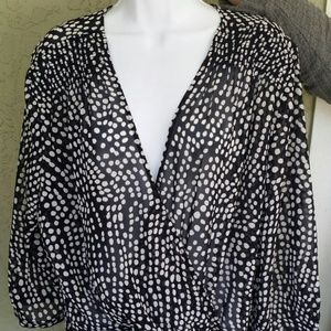 ☆ANN TAYLOR SHIRT BLOUSE - Beautiful!! L@@k!!!