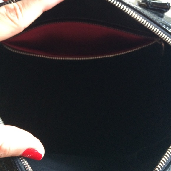 Authentic Dior - Picture 2 of 4