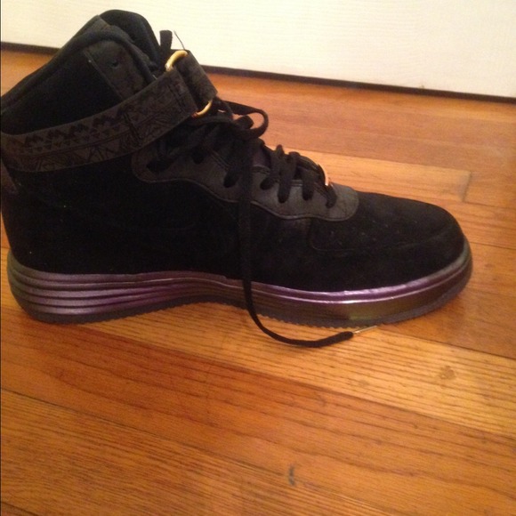 "BHM" Air Force 1s - Picture 2 of 4