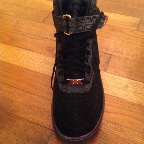 "BHM" Air Force 1s - Picture 3 of 4