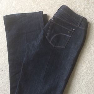 Joes jeans boot cut size 29.  Dark wash Muse fit