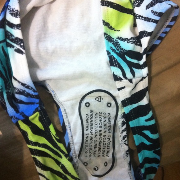 Binki bundle reserved - Picture 4 of 4