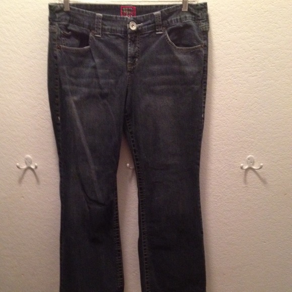 Torrid distressed bootcut dark wash jeans size 18