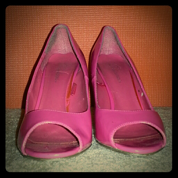Hot PINK Peeptoe
