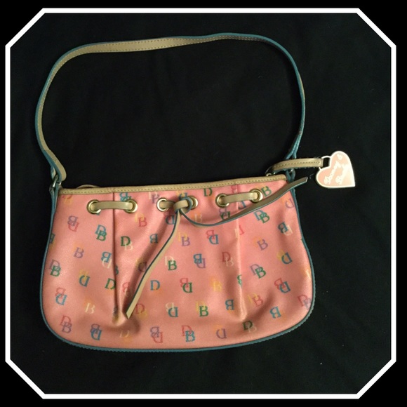 🚫sold🚫 💯 Authentic Dooney & Bourke purse