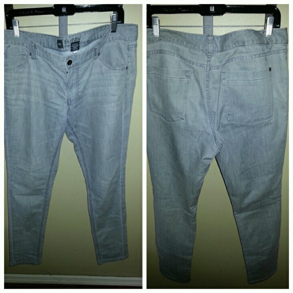 Mission skinny jeans