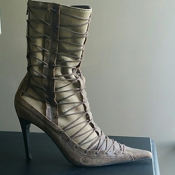 Comfortable brown leather and suede boots! Unique!