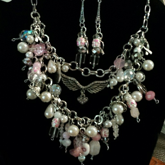 Breast cancer awareness necklace and earring set