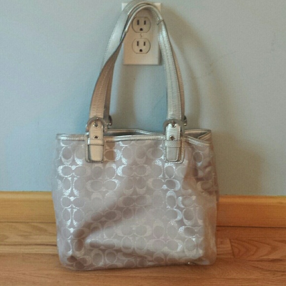 SOLD Additional coach purse pics