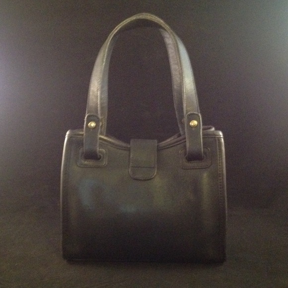 Vintage Coach Small double handles handbag GUC - Picture 2 of 8