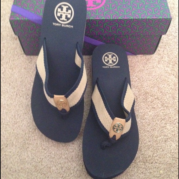 *sold* Tory Burch Navy wedge 9