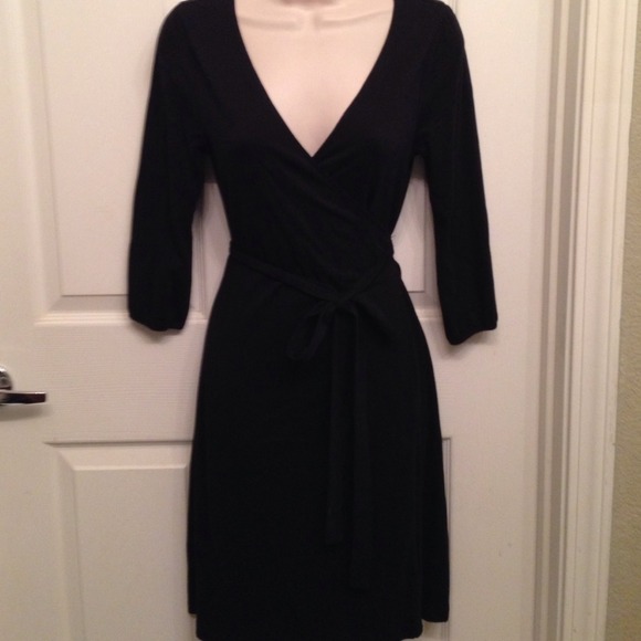 ✋sold✋Wrap dress half sleeve