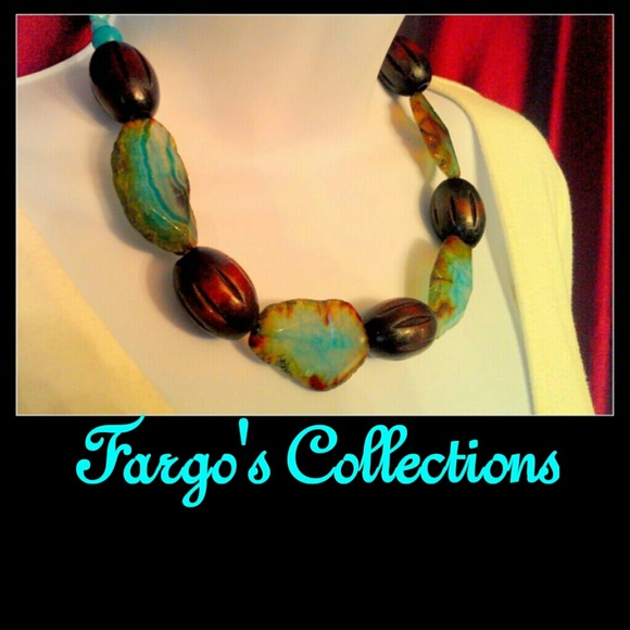SOLD Natural Agate Necklace - Picture 1 of 3