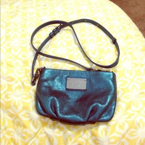 💋REDUCED💋MBMJ gorgeous metallic blue handbag