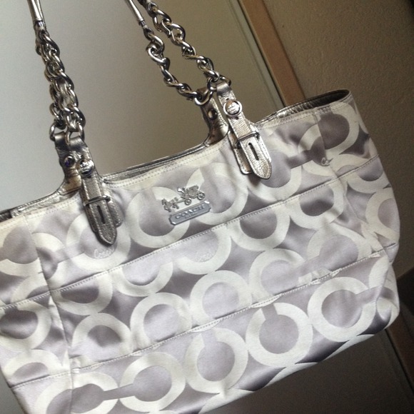 Authentic Coach Purse ! ❌ Price Reduced ❌ ❌❌SOLD❌❌
