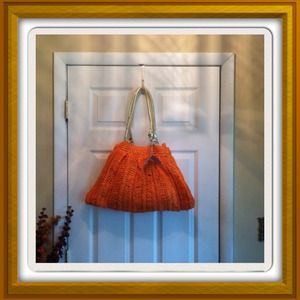 ♦️BUNDLE PRICE♦️Orange woven tote