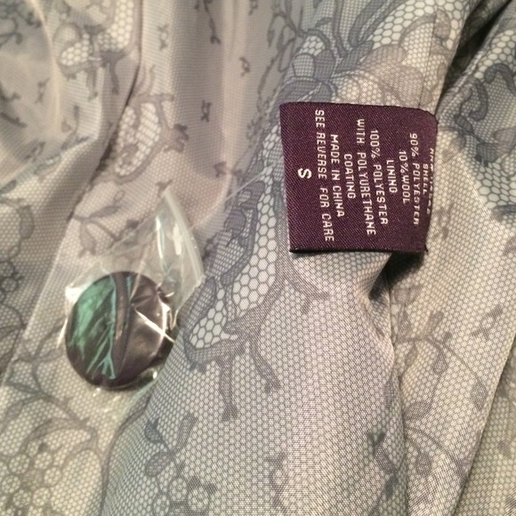 Deep purple winter jacket - Picture 3 of 4