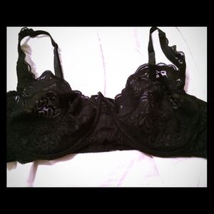 Black Fredrick's of Hollywood 38dd Bra
