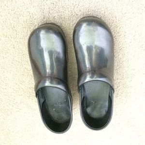 ✨BUNDLE OF TWO PAIRS OF DANSKO CLOGS✨