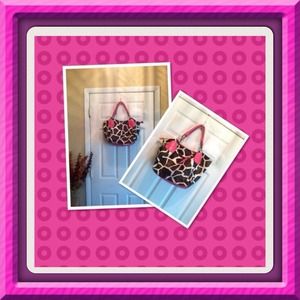 🎉HP 1/13🎉Pink and brownish/black cowhide print